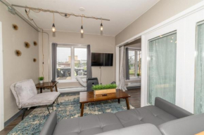 204 - Downtown 2 Bedroom Apartment